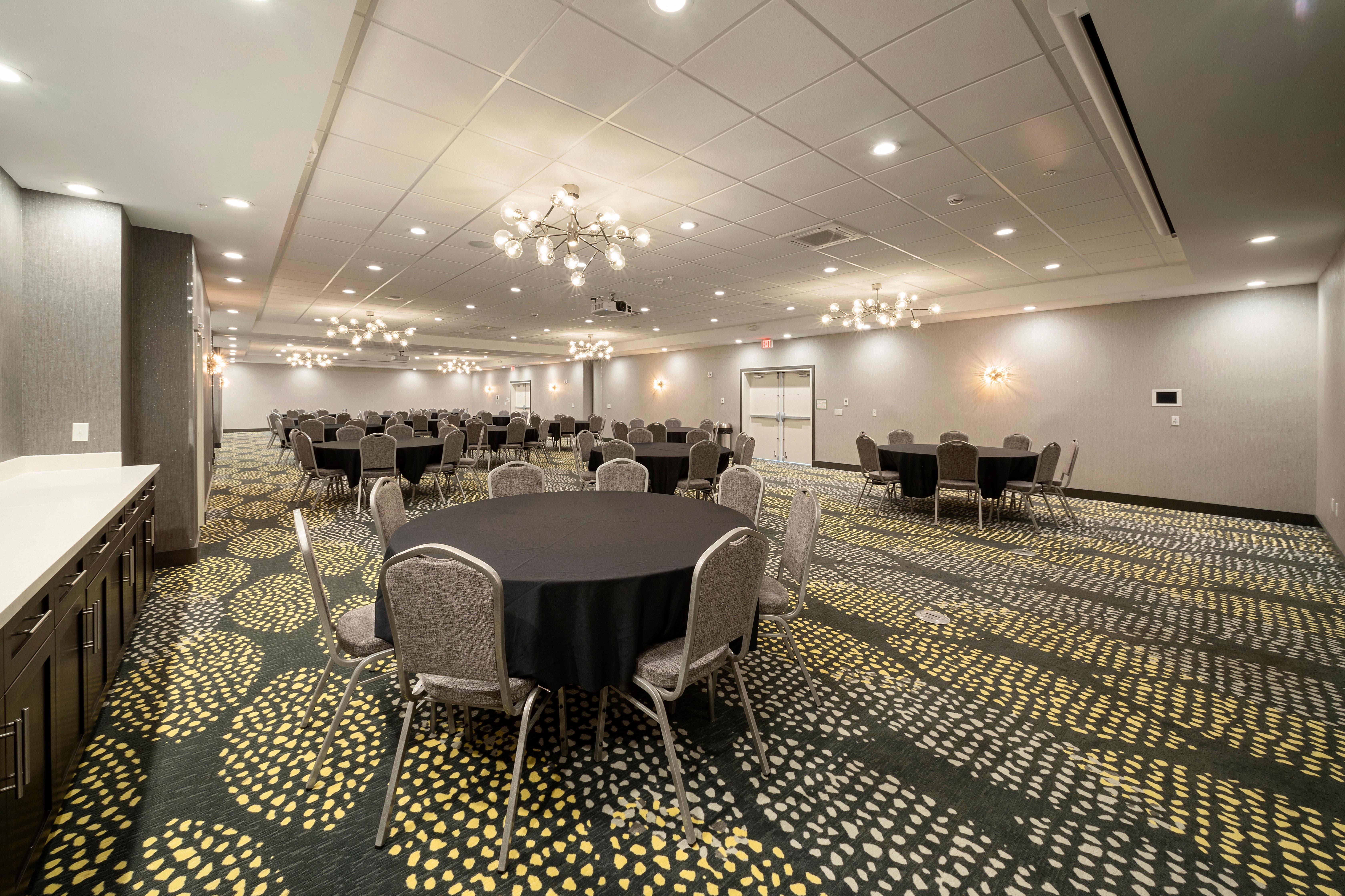 Holiday Inn & Suites Decatur-Forsyth By Ihg Bagian luar foto